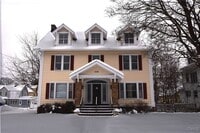 Building Photo - 2318 Genesee St