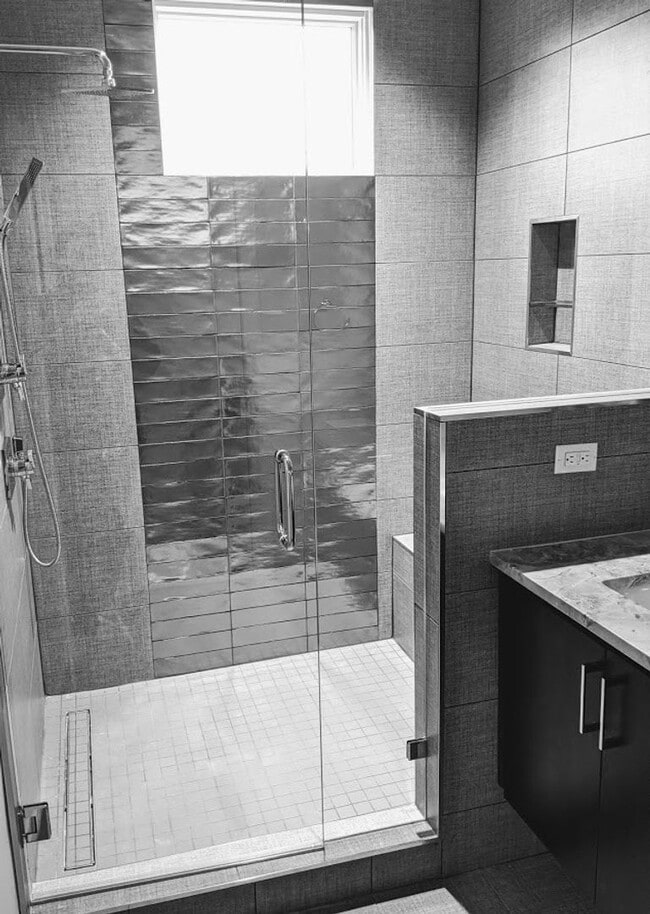 Building Photo - Luxury Townhome in Desirable Germantown Neighborhood