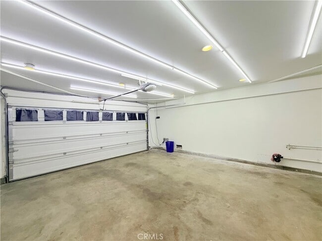 Building Photo - 27640 Quincy St