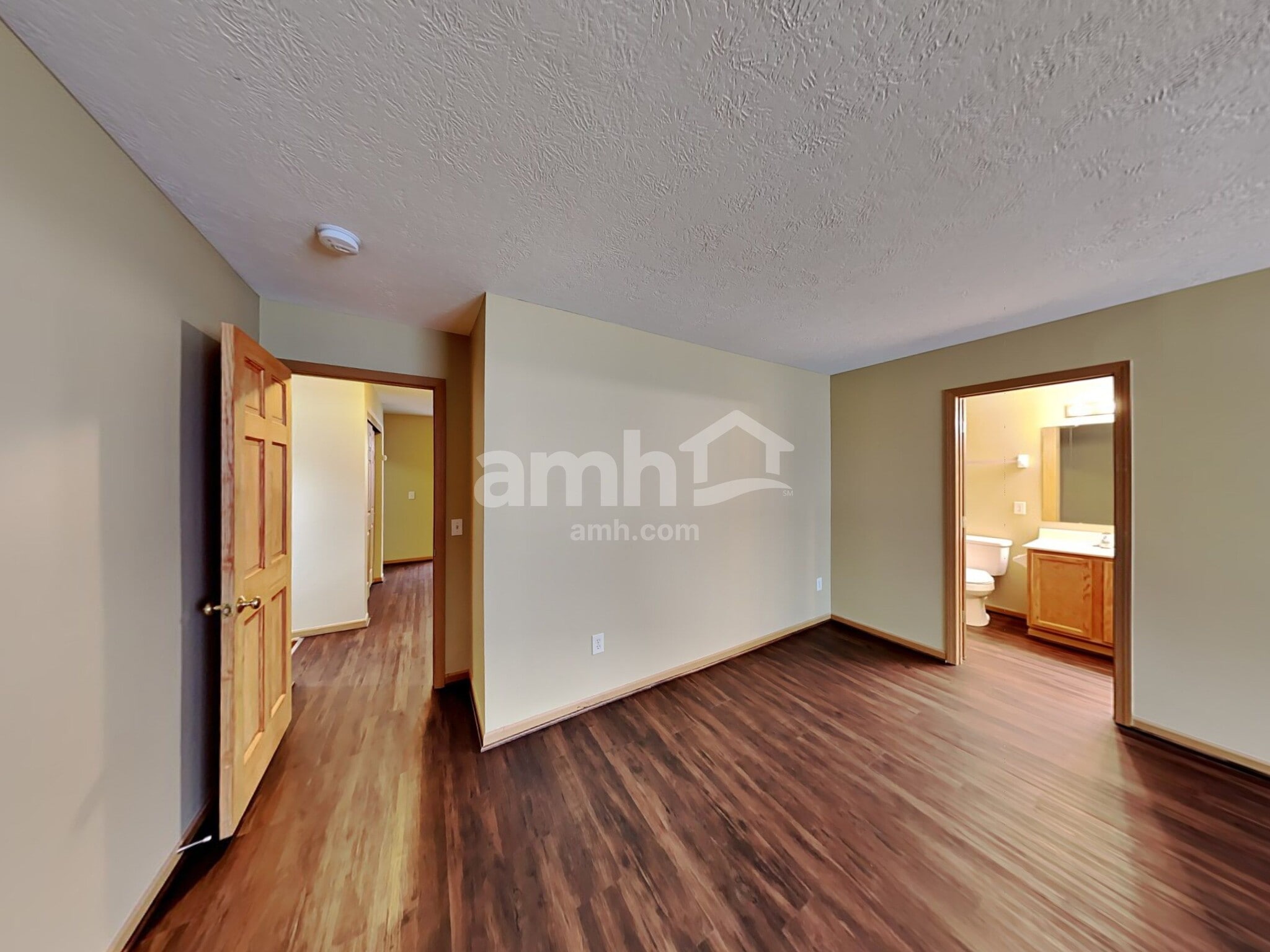 Building Photo - 6909 Spring Bloom Dr