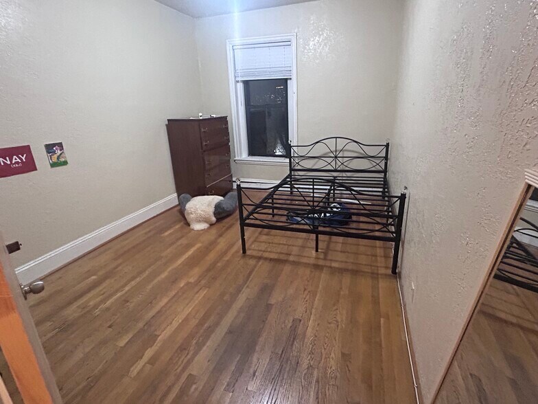 Building Photo - 88 Hammond St