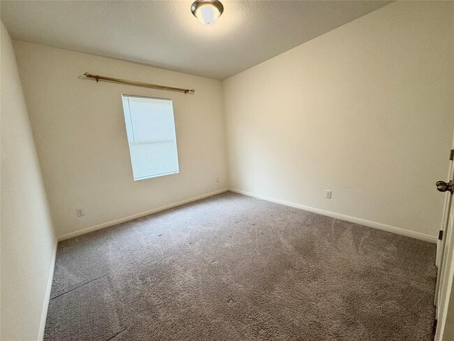 Building Photo - 102 Gemsbok Rd