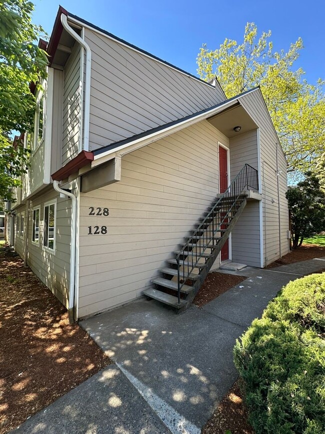 Building Photo - Lantana Apartments