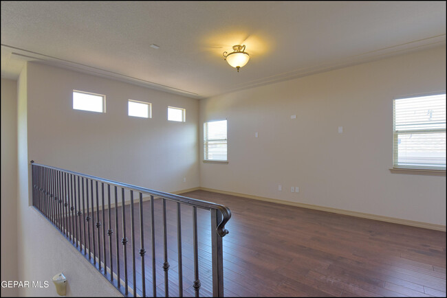 Building Photo - 7228 Longspur Drive