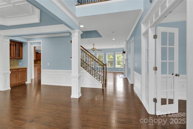Building Photo - 2805 Julian Glen Cir