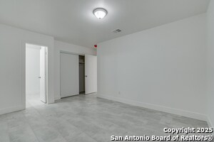 Building Photo - 9958 Panther Bay