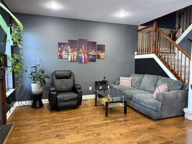 Building Photo - 1 Ford Ct