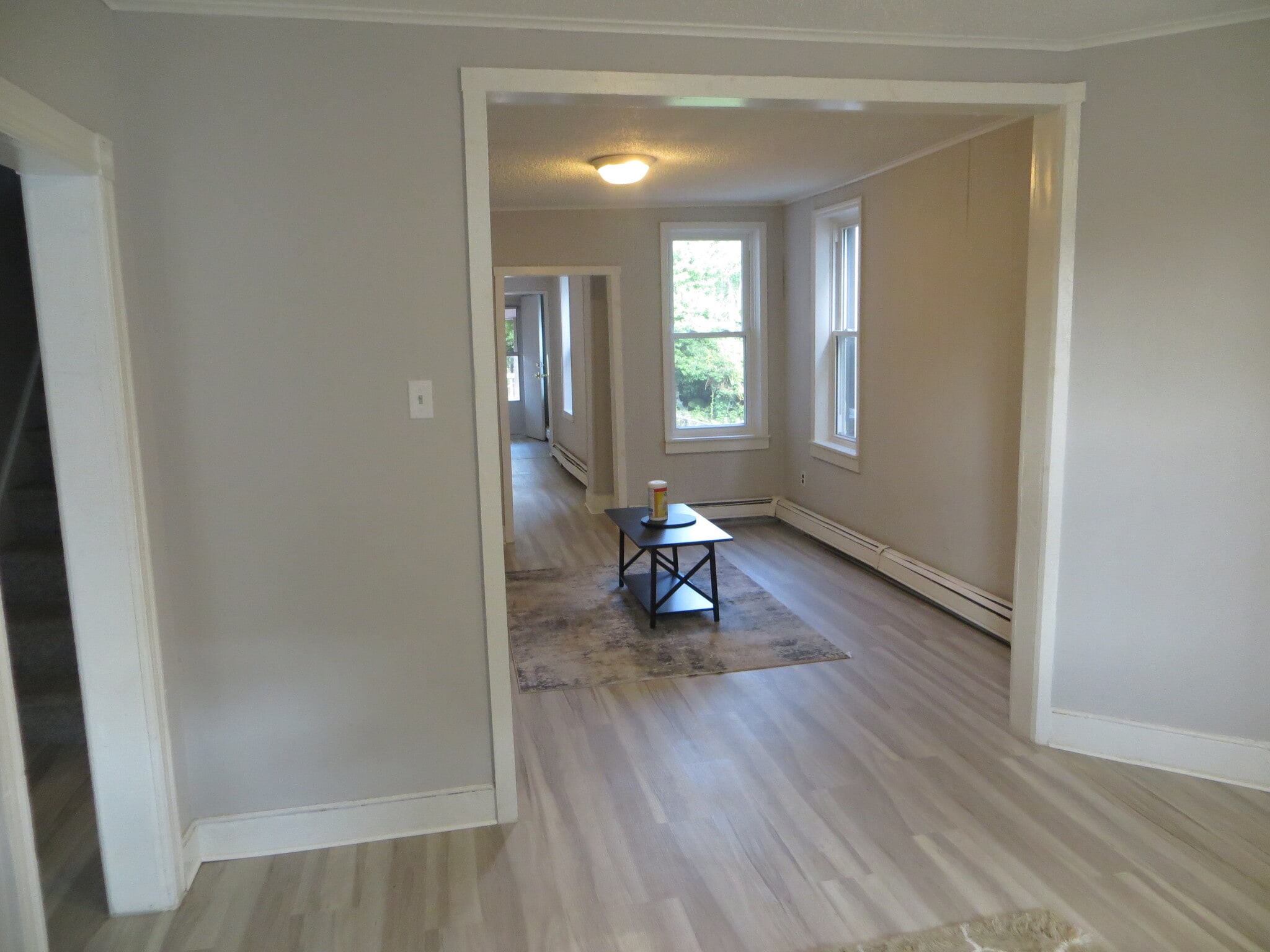 Building Photo - 503 Linden Ave