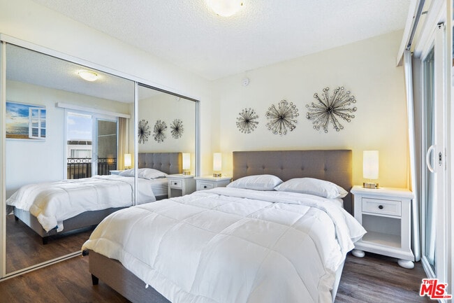 Building Photo - 3600 Bagley Ave