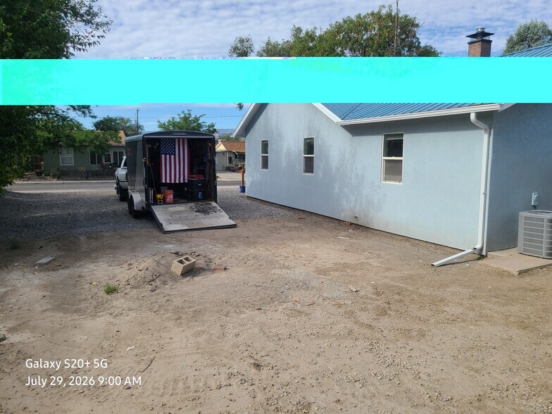 Rear Parking - 1416 Elm Ave