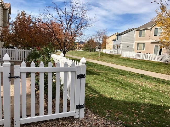 Building Photo - 13950 Adams St