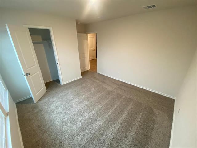 Building Photo - 112 Sunberry Dr