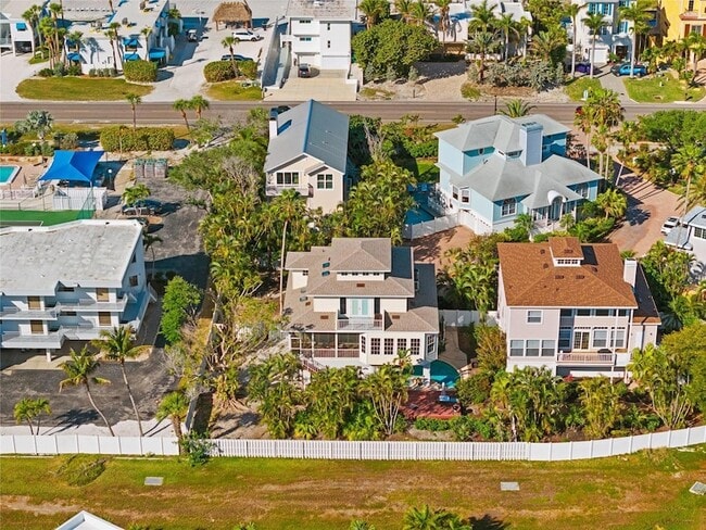 Building Photo - 3020 Gulf of Mexico Dr