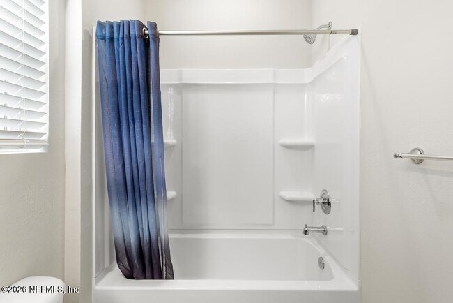 Building Photo - 50 Martos Ct