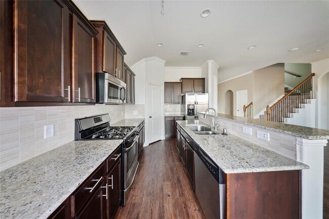 Building Photo - 3306 Benbrook Springs Ln