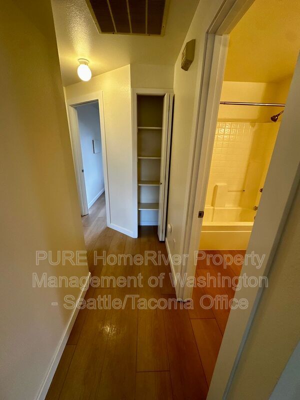 Building Photo - 23121 37th Ave E