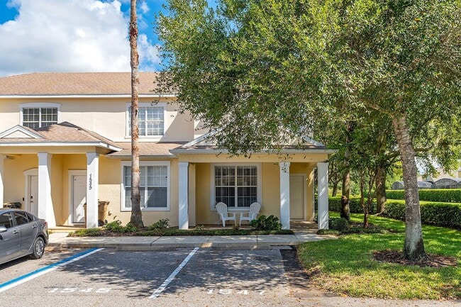 Building Photo - 3-Bedroom, 3-Bath Townhouse in Four Corners of Clermont – Close to Disney