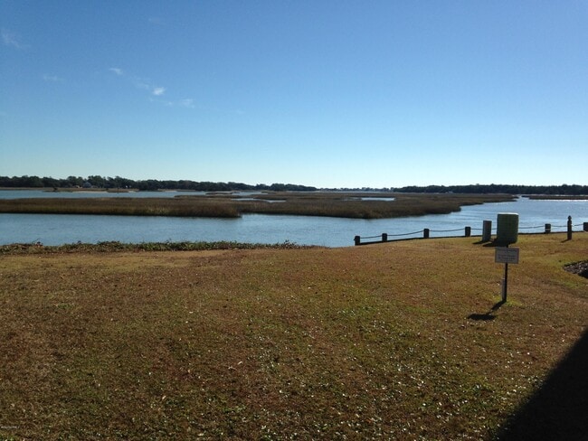 Building Photo - 91 Genoes Point