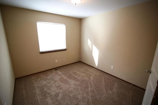 Building Photo - 5245 N Lycee Cir