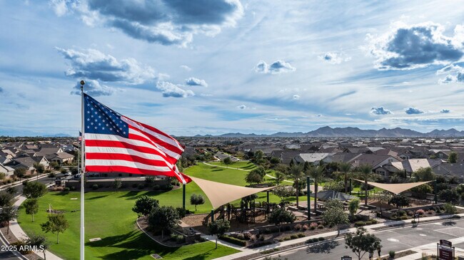 Building Photo - 23080 E Carriage Wy