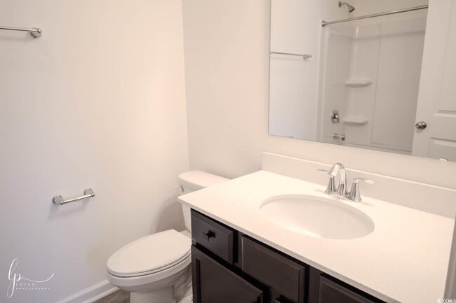 Building Photo - 119 Crescent Wy