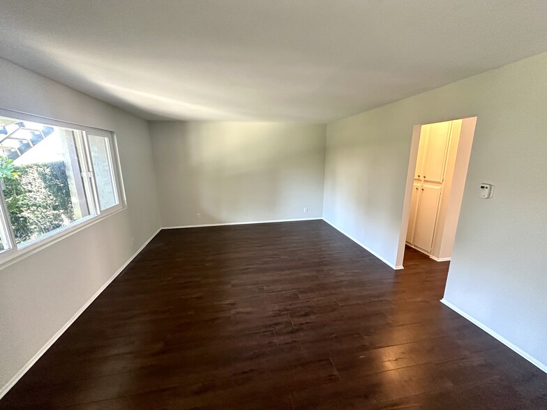 Formal Living Room - 16171 Ganges Lane #3, Huntington Beach, CA 92647