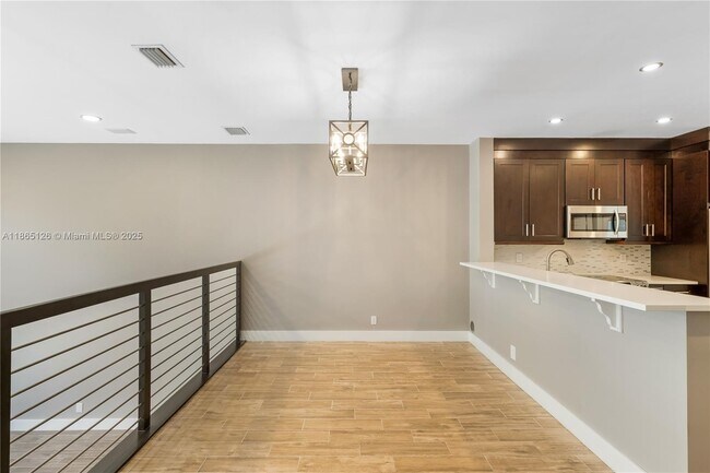 Building Photo - 1707 E Las Olas Blvd