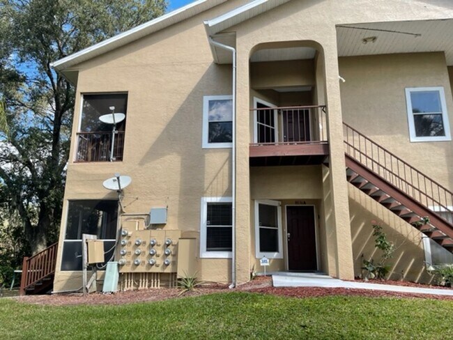 Building Photo - 8836 Coral Palms Ct