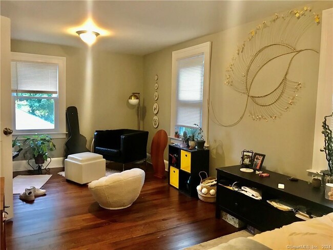 Building Photo - 2677 Dixwell Ave