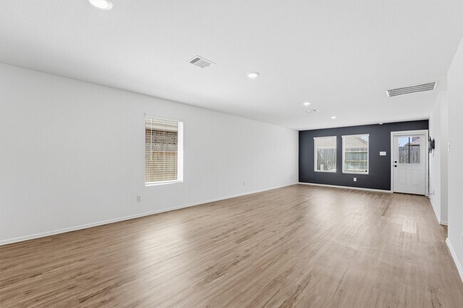 Building Photo - 22238 Palladium Dr