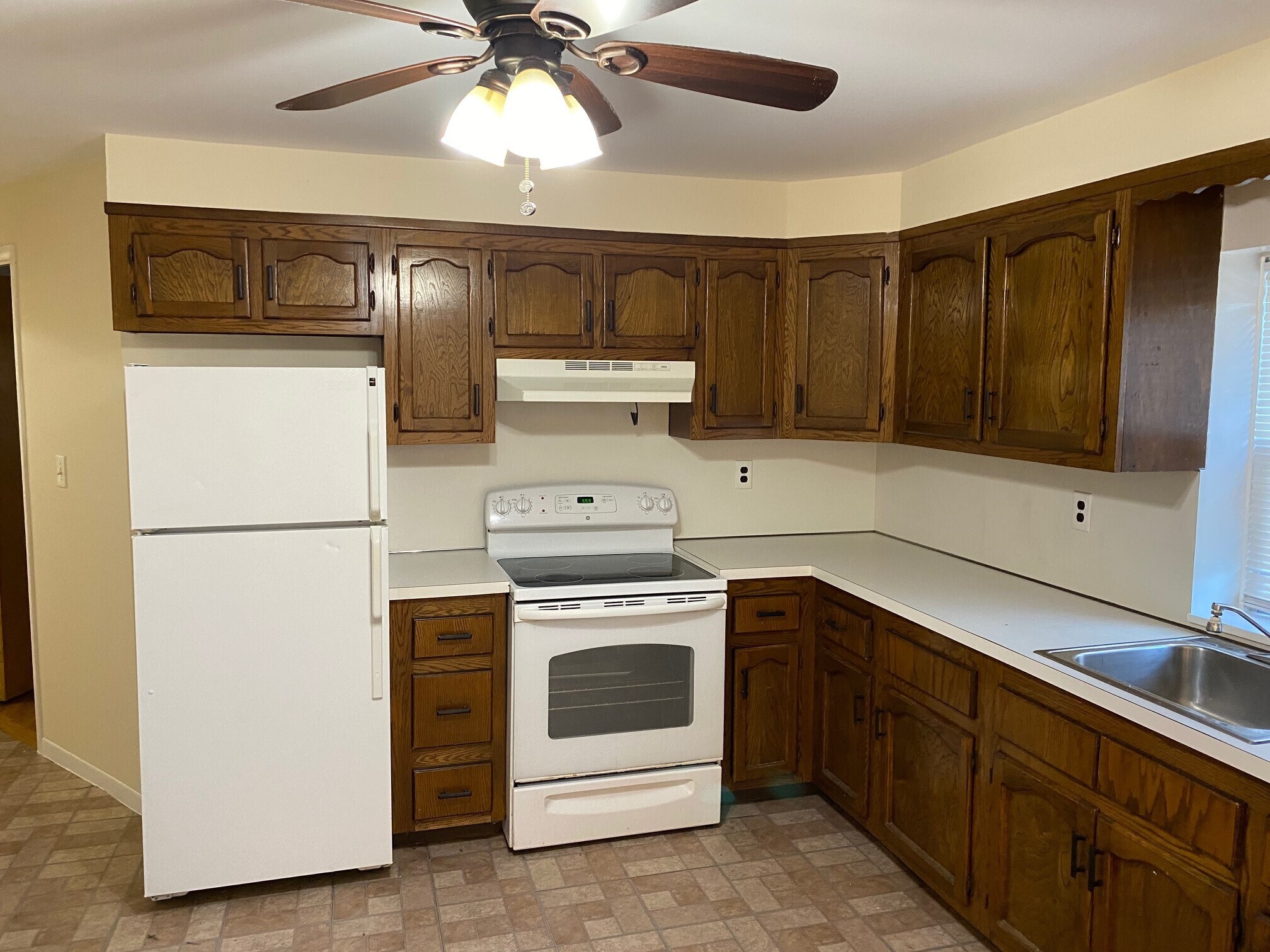 Building Photo - 271 Palmer Rd