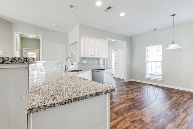 Building Photo - 6922 Cascade Dream Ct