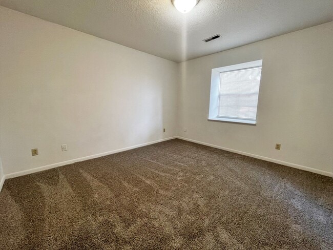 Building Photo - Lovely Home for rent in West Knoxville!