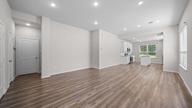 Building Photo - Move-In Ready 4-Bedroom Home on a corner lot in Montgomery and All appliances Included!