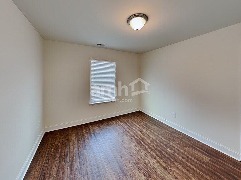 Building Photo - 186 Rivulet Dr