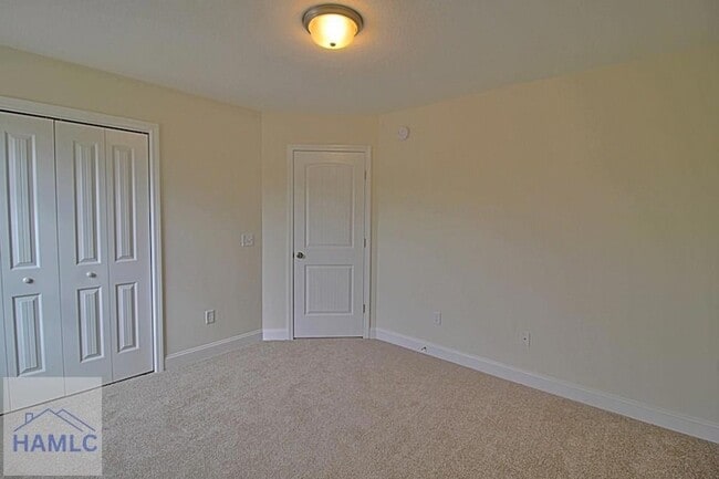 Building Photo - 149 W Franklin St