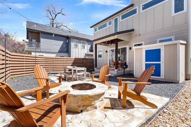 Building Photo - 1126 Linden St