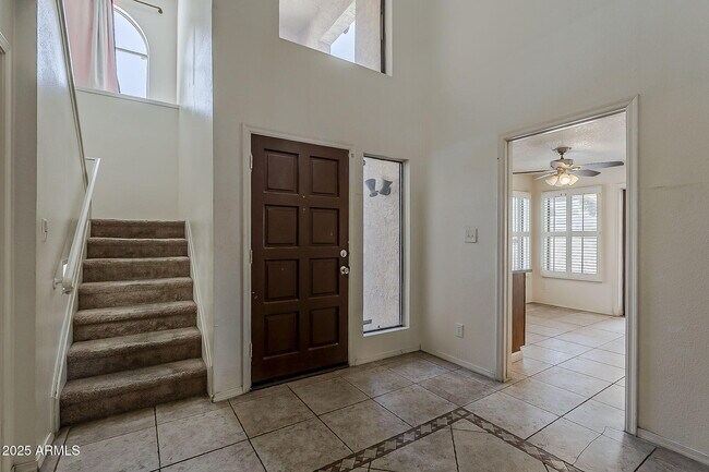 Building Photo - 2325 S El Marino
