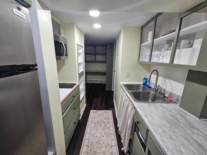 Primary Photo - 318 Murphy Ave