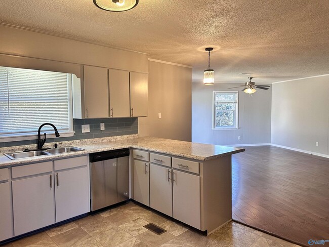 Building Photo - 10302 Picadilly Ln SW