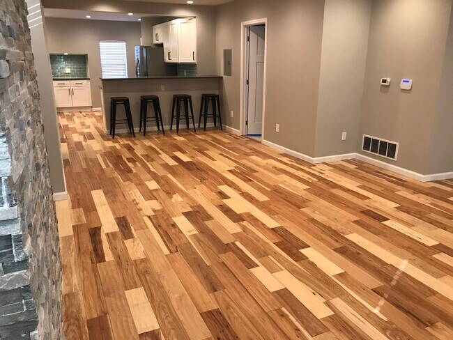 Building Photo - 546 Southern Ave