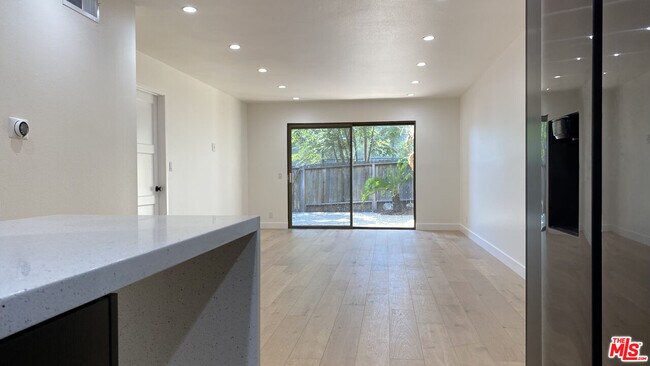 Building Photo - 6474 Cavalleri Rd