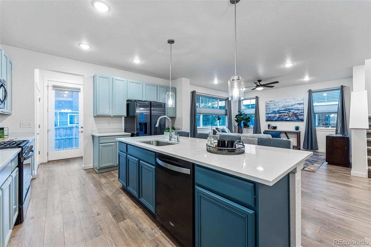 great kitchen with black stainless appliances - 1982 Autumn Moon Dr