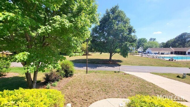 Building Photo - 3405 E Jameson Rd