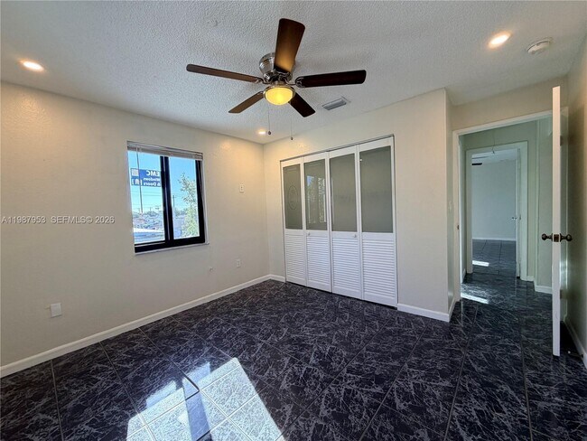 Building Photo - 3525 SW 92nd Ave