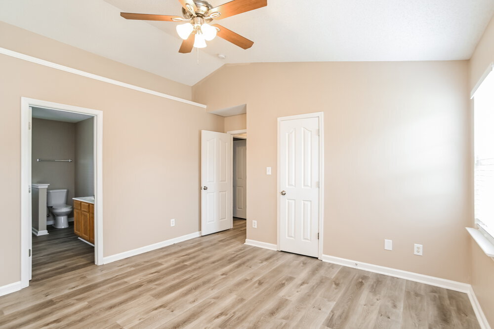 Building Photo - 14920 Jerpoint Abby Dr