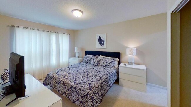 Building Photo - 5119 Killarney Wy