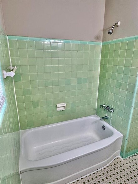 Building Photo - 108 Brantwood Dr