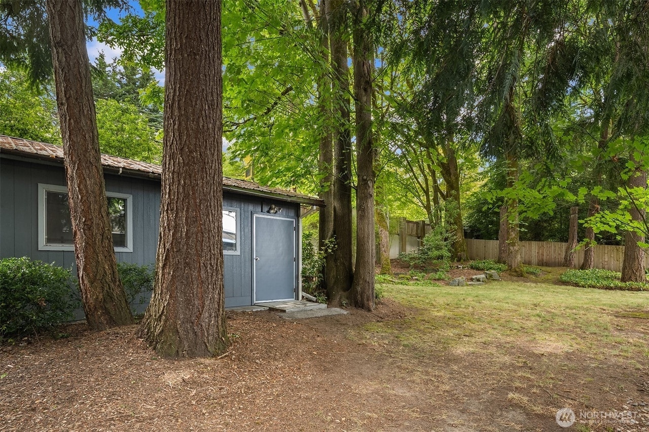 Building Photo - 4255 135th Pl SE