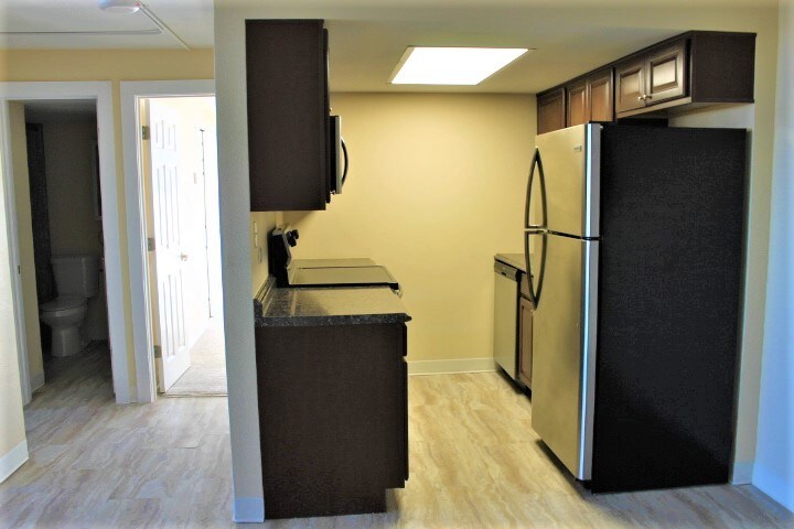 Building Photo - 921 Green Star Dr